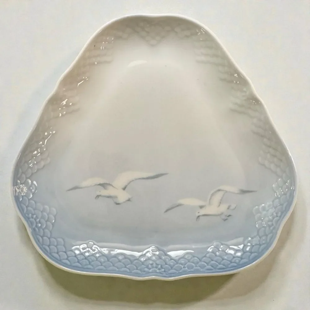 Vintage Bing & Grondahl Denmark Triangle Seagull Plate